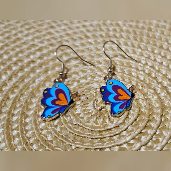 NEW! Handmade Half Butterfly Earrings 🦋 - Picture 2 of 6